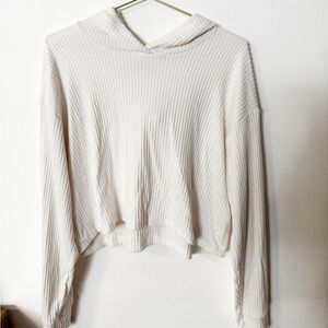 white knit cropped hoodie